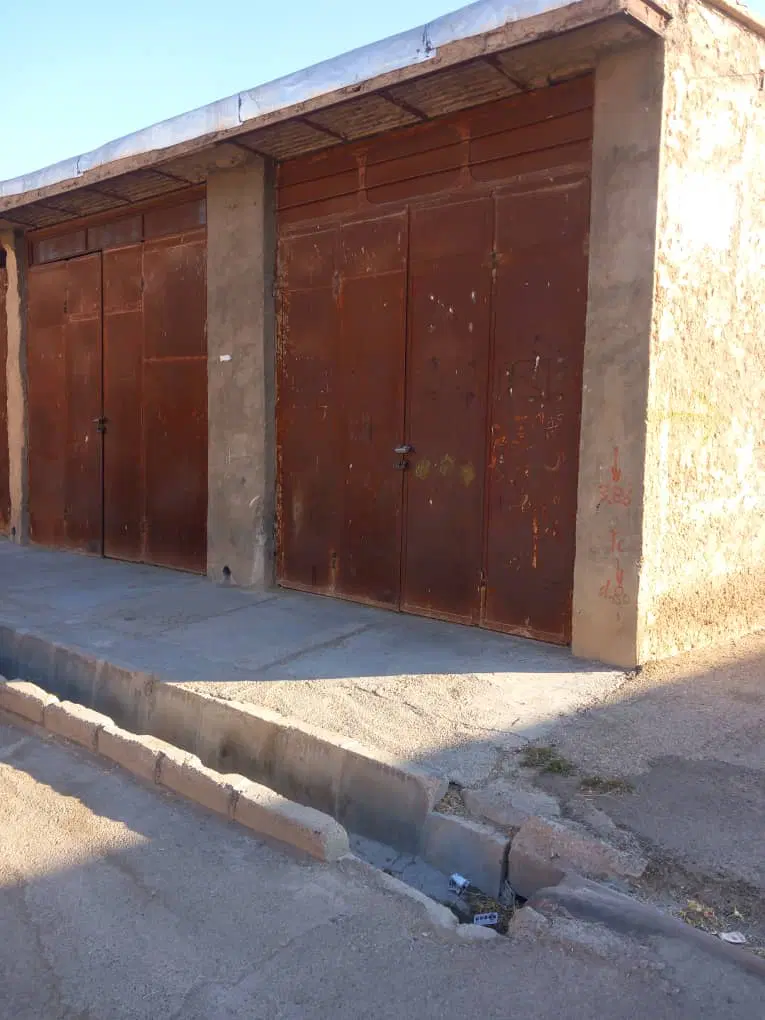 مغازه و انبار نوبندگان