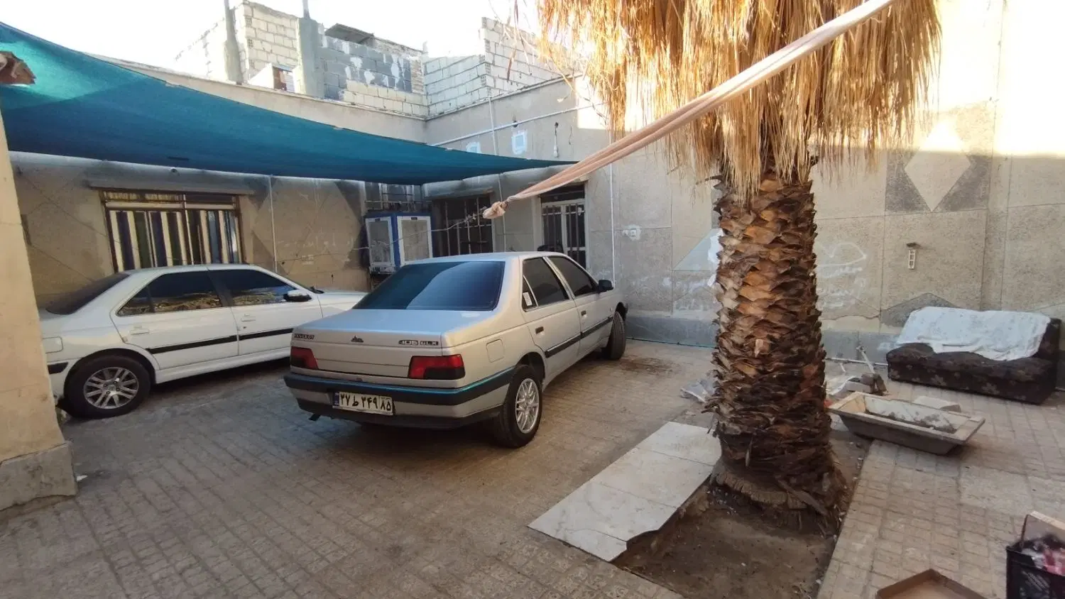 ویلایی دو نبش مهتاب ۴