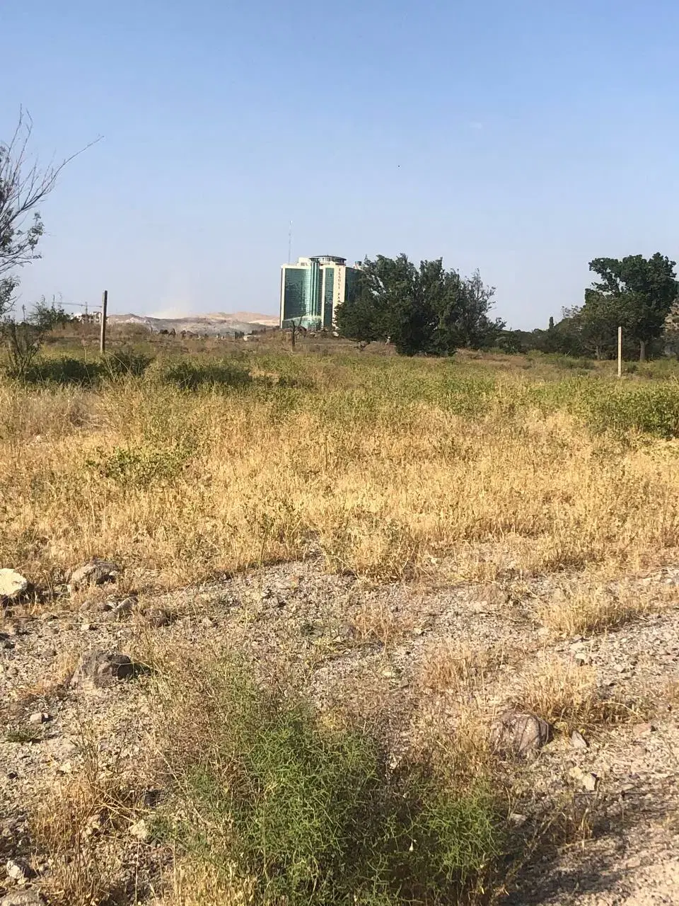 زمین نزدیک پل ایل گلی