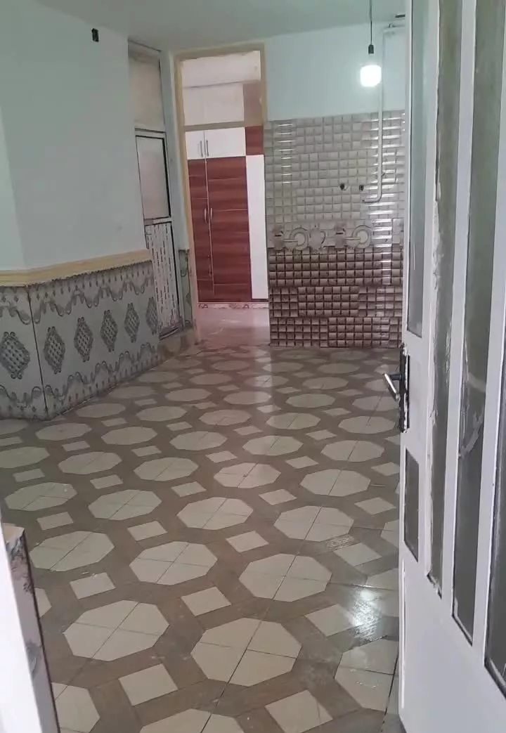 خانه گلشاد ۹ از سمت ۱۶ متری