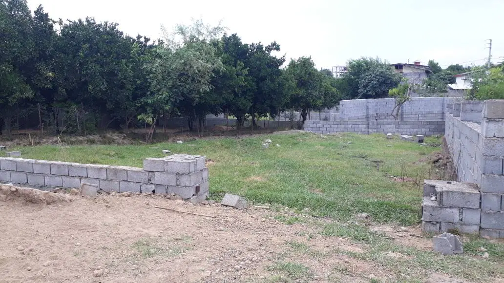 زمین مخصوص سازندگان