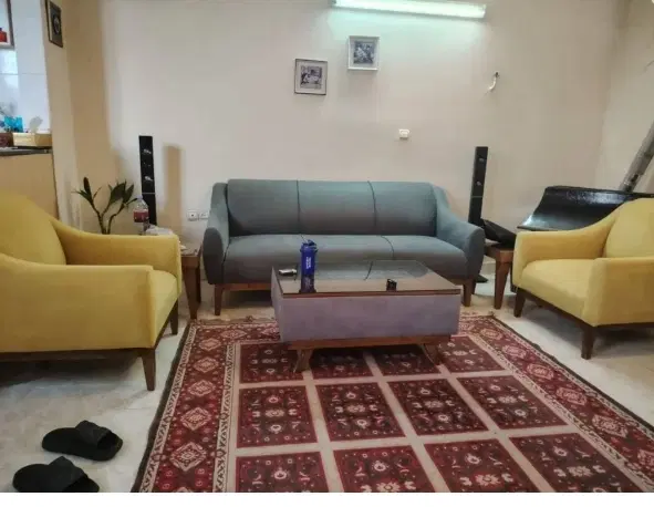 ۶۰مترغرق نور_همکف_۶متر مربع بالکن_بالای مرتضوی