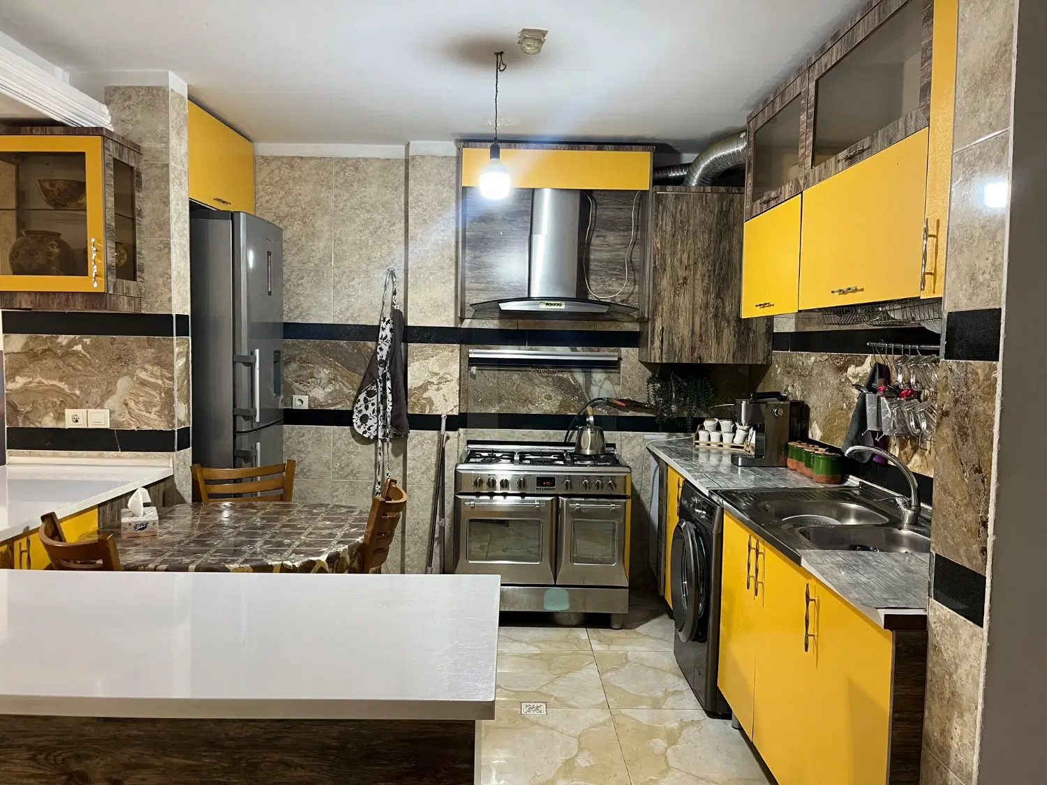 فروش آپارتمان دو خوابه مستردار ۱۴۰متری نیستان