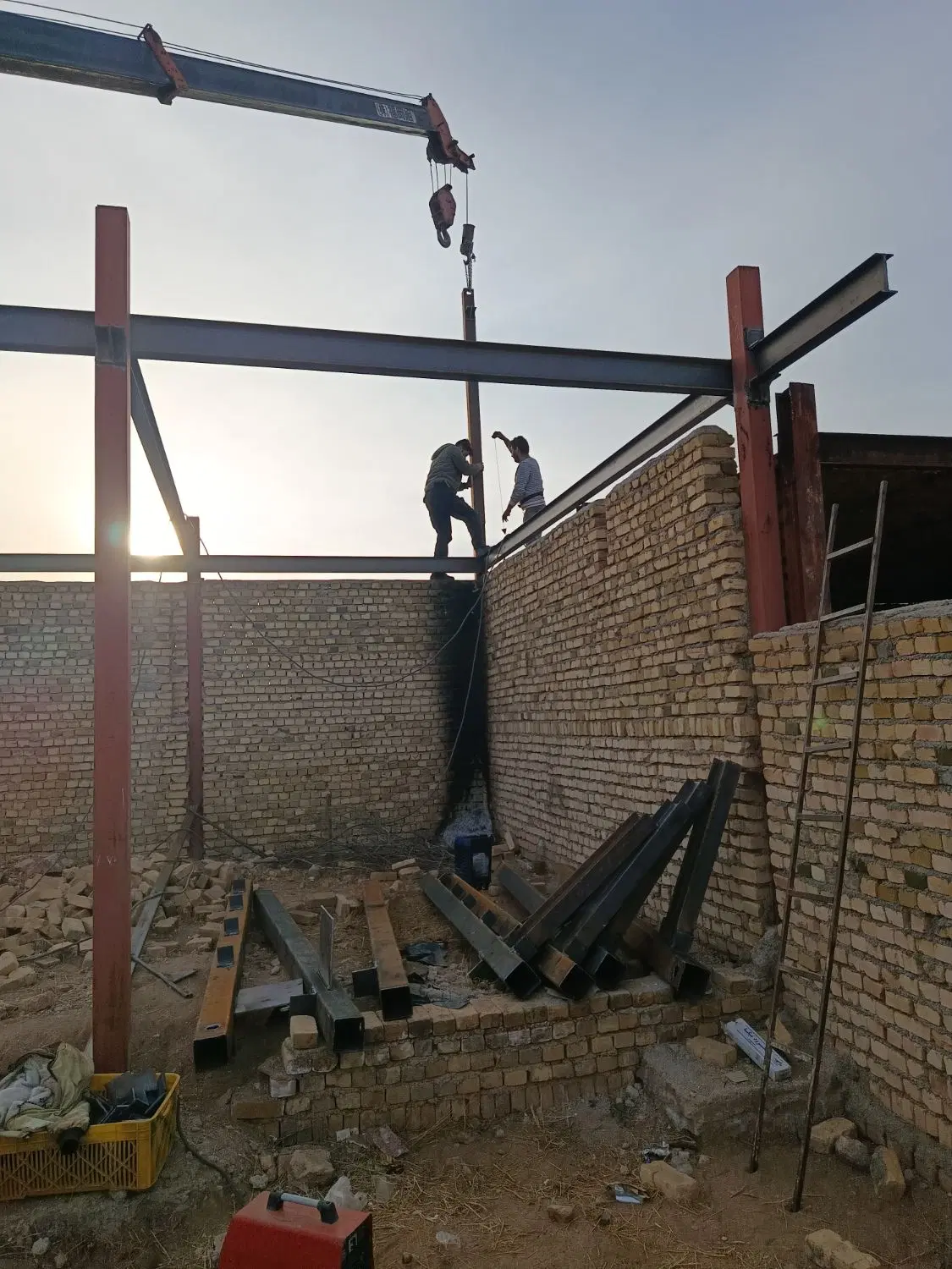 فروش خانه نیمه ساخت