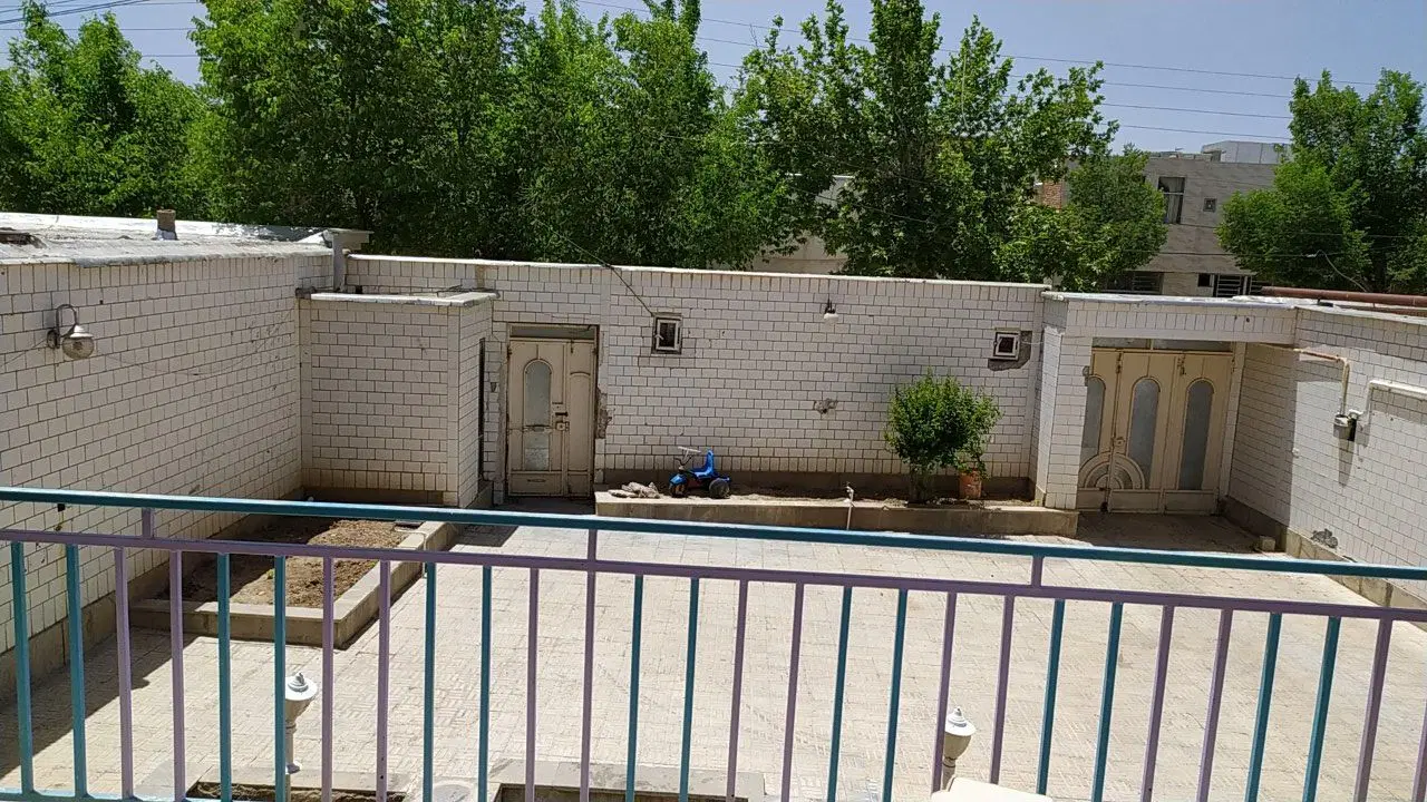 خانه قابل سکونت و با صفا