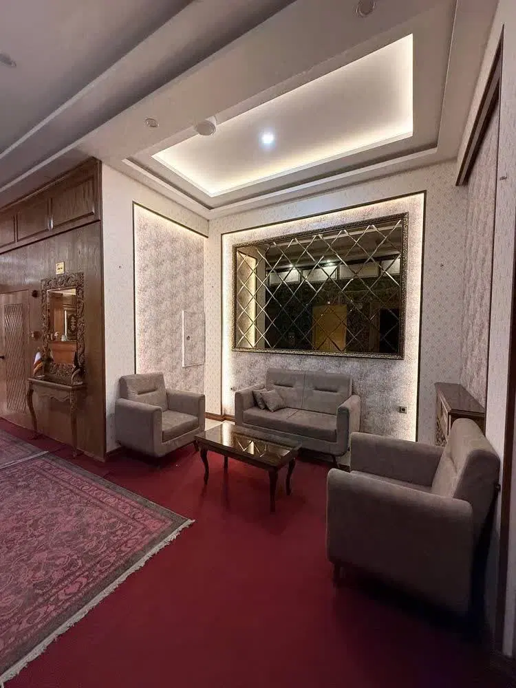 با ۳ وعده غذا هر نفر ۹۰۰ هتل بسیار تمیز و شیک