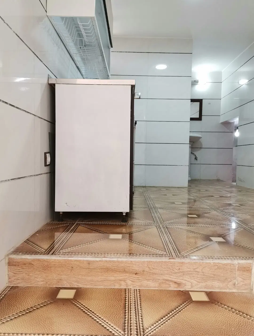 رهن واجاره سوئیت لوکس و ارام،بلوار جمهوری