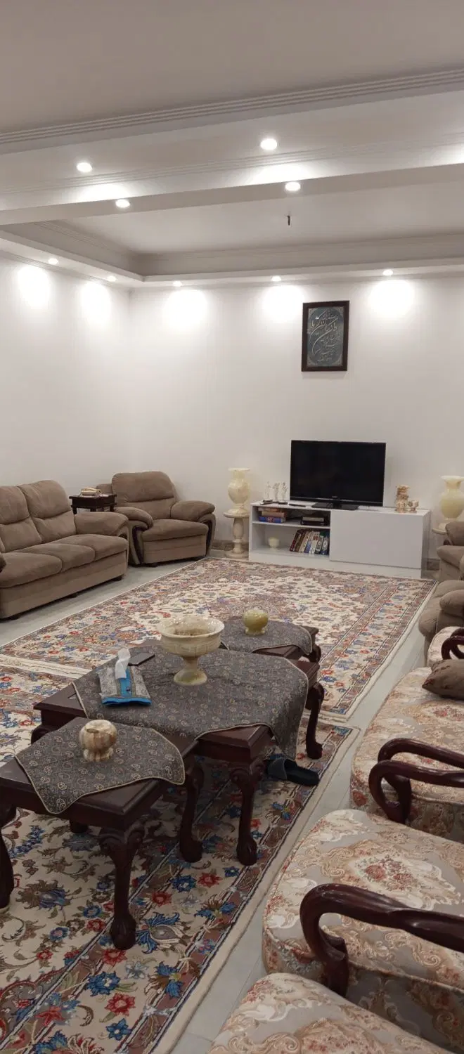 فروش ویژه آپارتمان سنددارآزادشهر