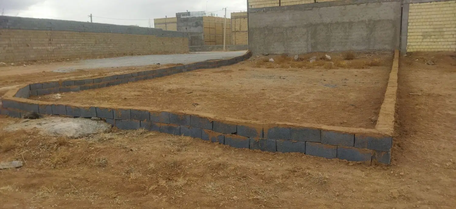 زمین دوبر متراژ206متر