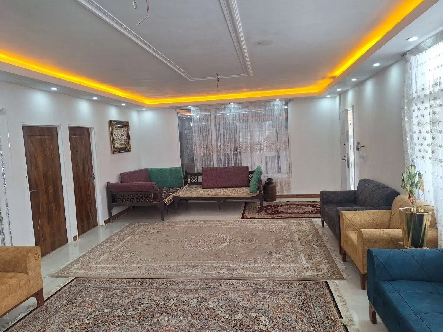 باغ ویلا ۱۰۰۰ متری در رباط کریم
