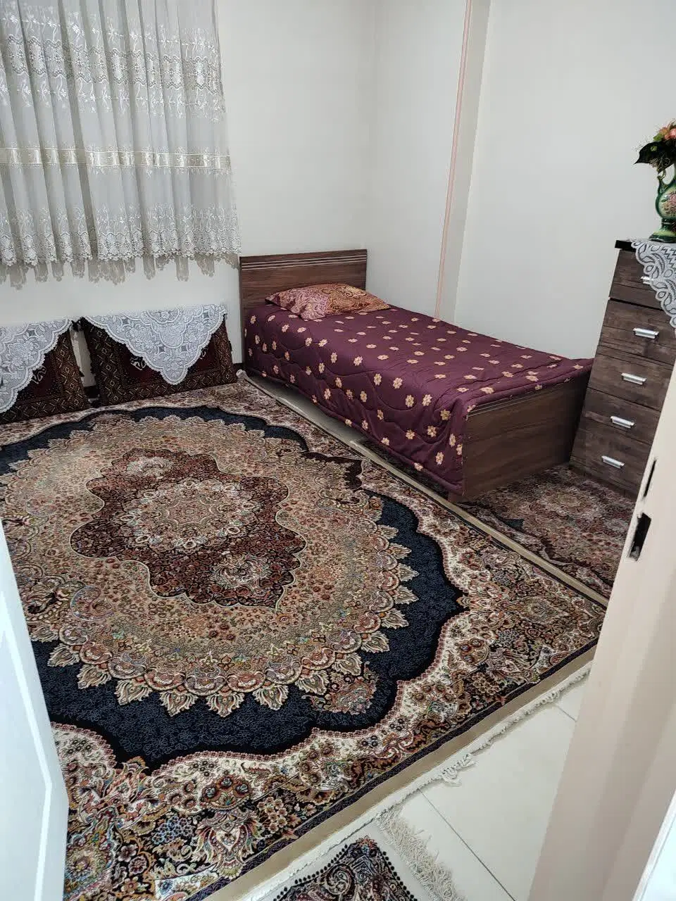 آپارتمان ۸۱ متر دوخوابه خوش نقشه