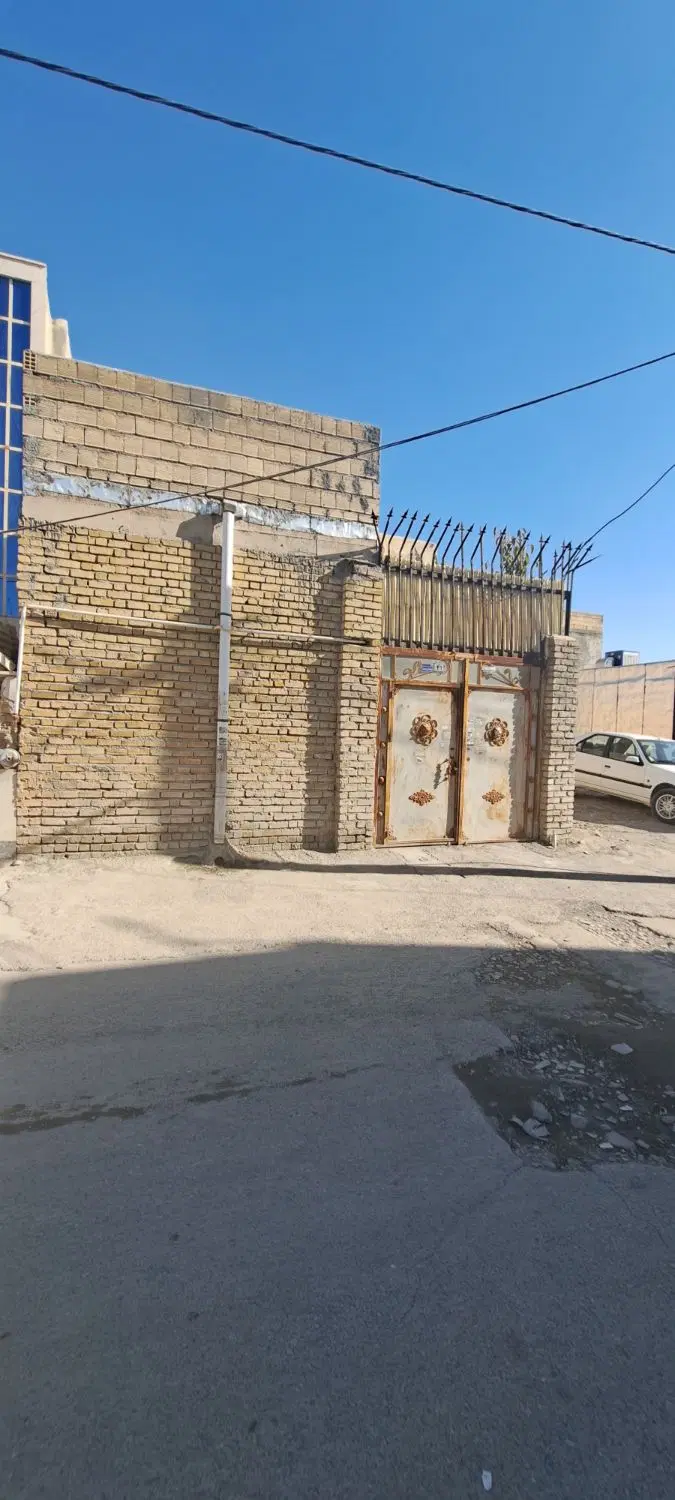 خانه ۱۰۰ متری کوچه ۱۰۷ اصلی کرناچی