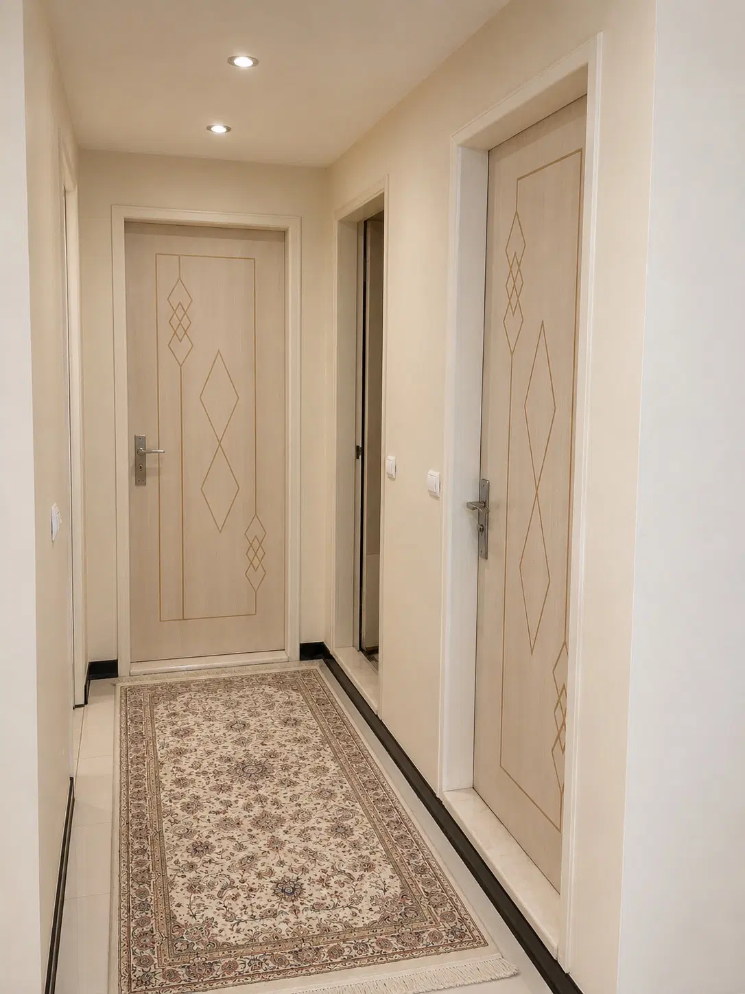 اپارتمان ۸۰ متری ۲ خواب خیابان دائمی نوساز