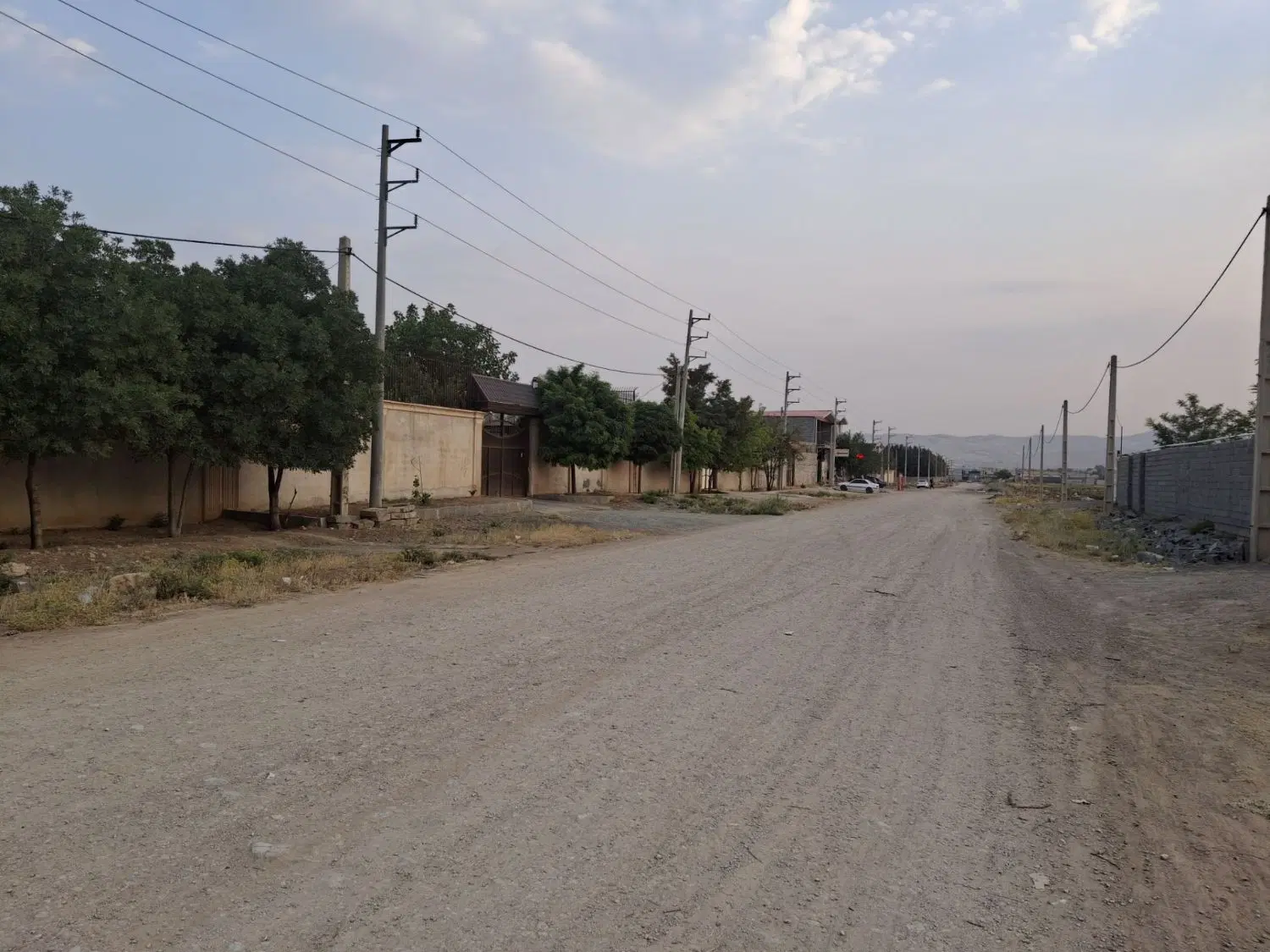 ۲۱۰۰ متر باغ کرناچی حوزه شهری