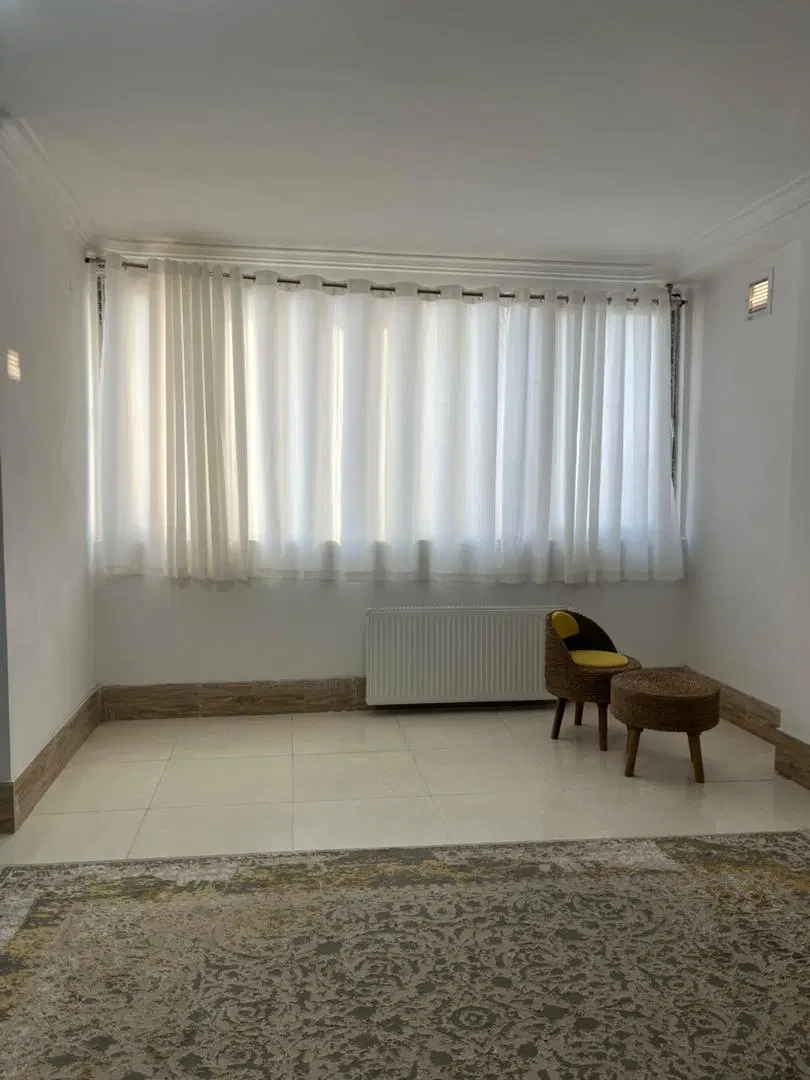 آپارتمان فروشی رو به نما