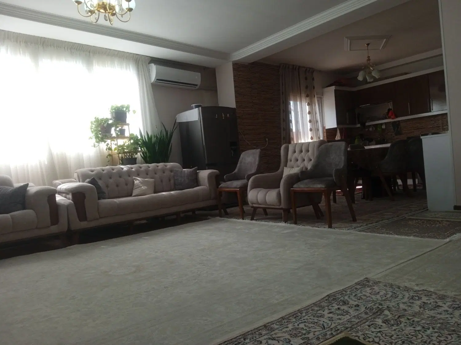 اپارتمان تک واحدی طبقه اول حاشیه ماژانی