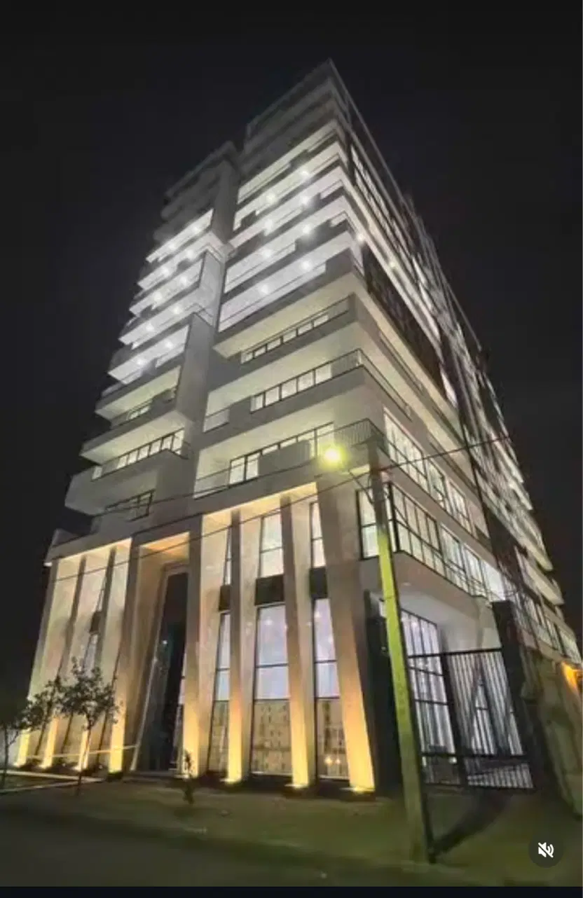 اپارتمان ۹۸ متری در برچ گلس پارک
