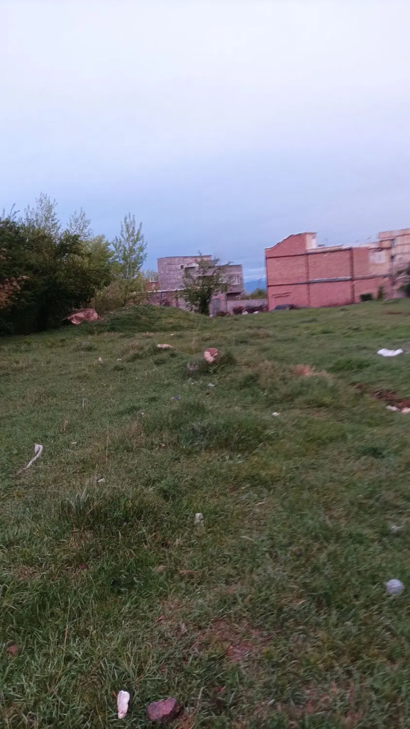 زمین فروشی