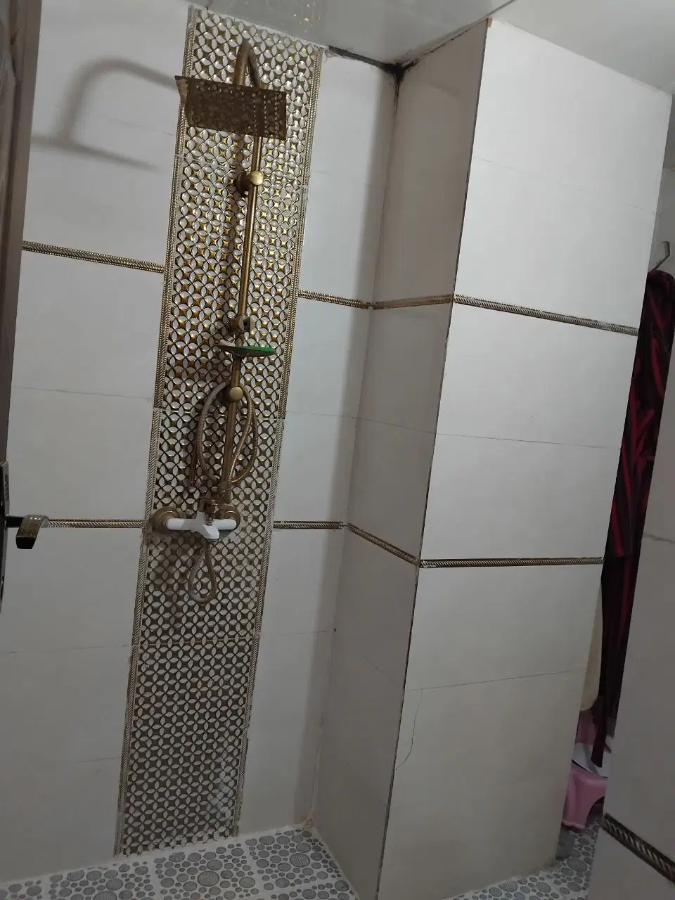 ویلایی  دادگستری (سیادک)