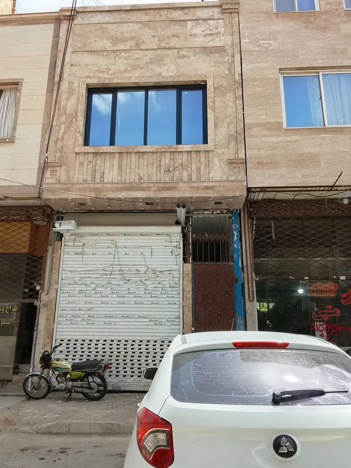 فروش خاص ترین ساختمان صفر تجاری فاز تجاری آرمان