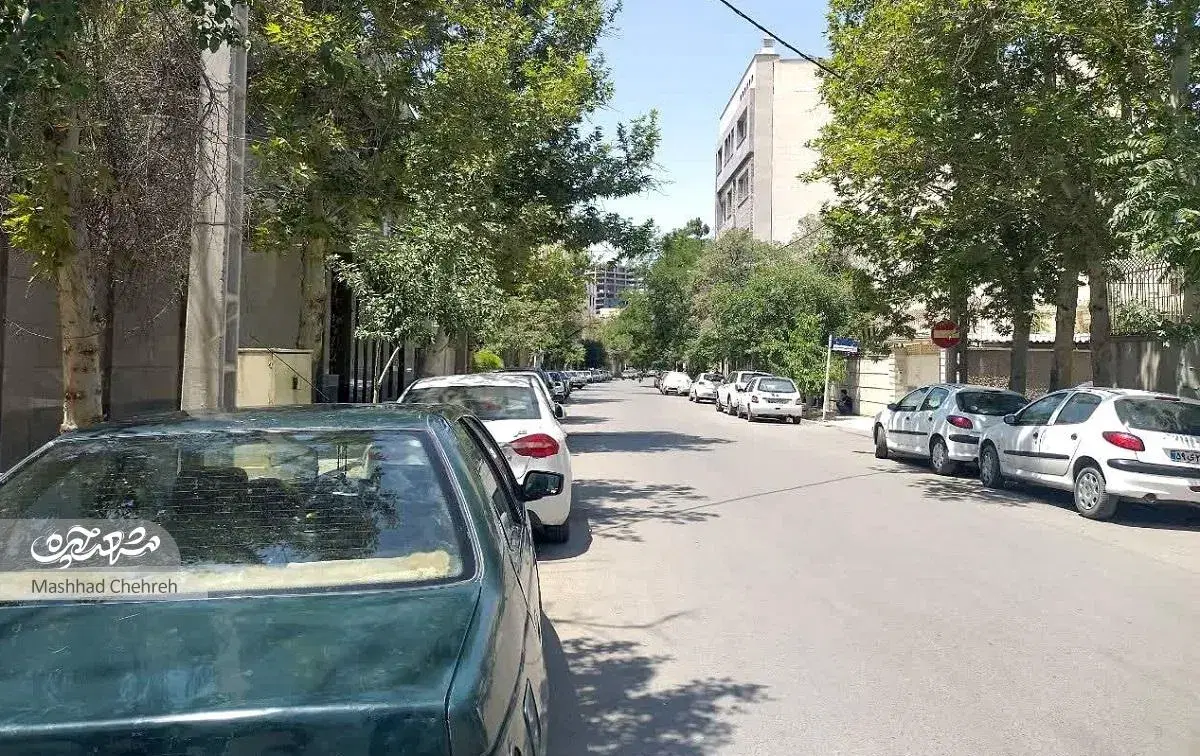 زمین دو نبش _ پروانه دار _ احمدآباد