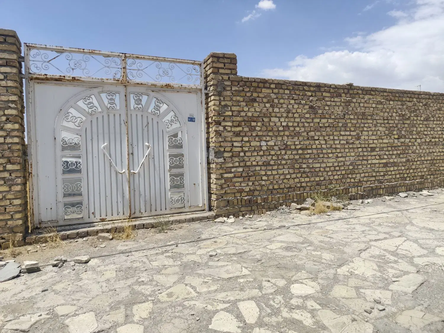 چهار دیواری ۴۴۰ متری حمید آباد