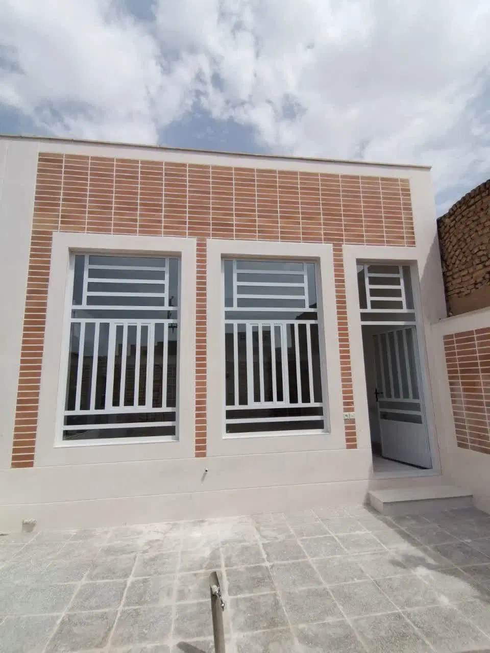 منزل مسکونی نوساز