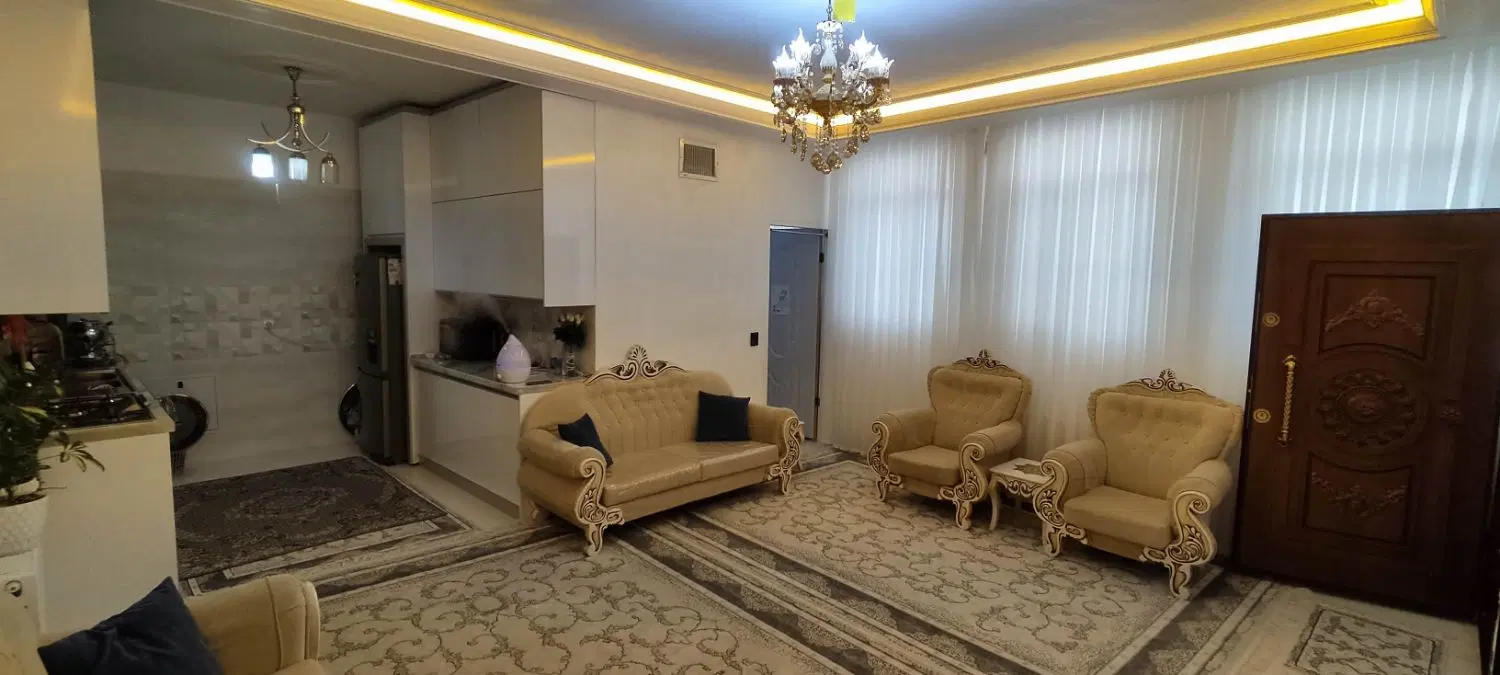 اجاره مسکونی ،نبش محسنی و امام