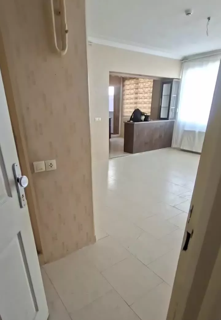 ۷۶ متری دوخوابه