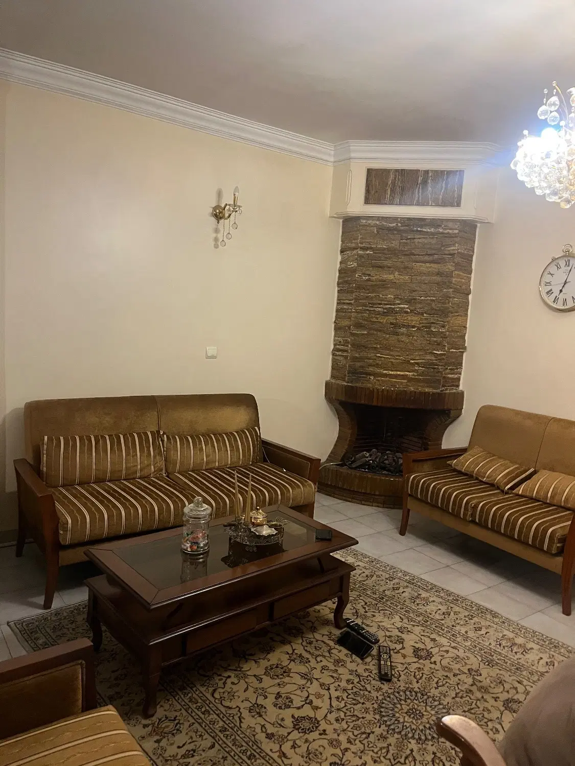 رهن کامل خانه 82 متری محدوده‌ی مترو باقری