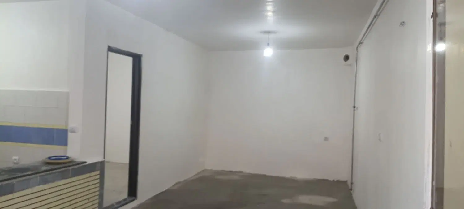 یک باب خانه در باغ معرف خ مخابرات کوچه گلدشت