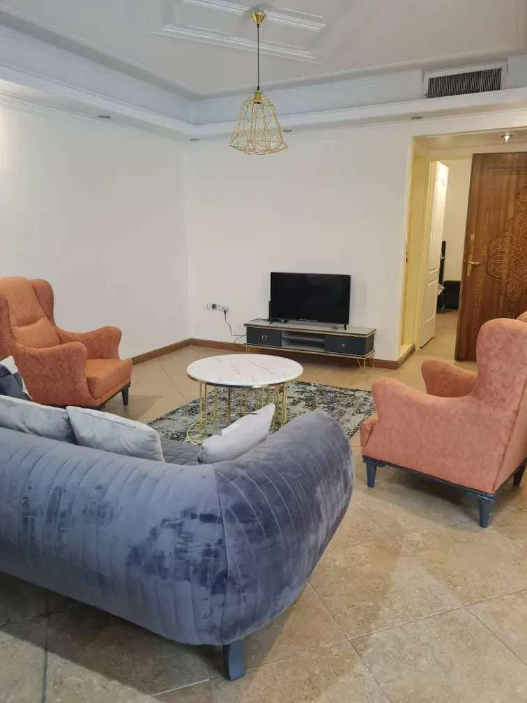 اجاره کوتاه مدت روزانه هفتگی آپارتمان مبله در قلهک