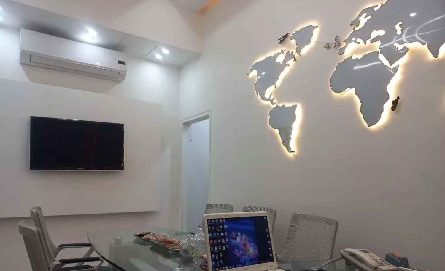 فروش تهاتر مغازه 40 متر شهرک چیتگر_دریاچه_ایرانمال