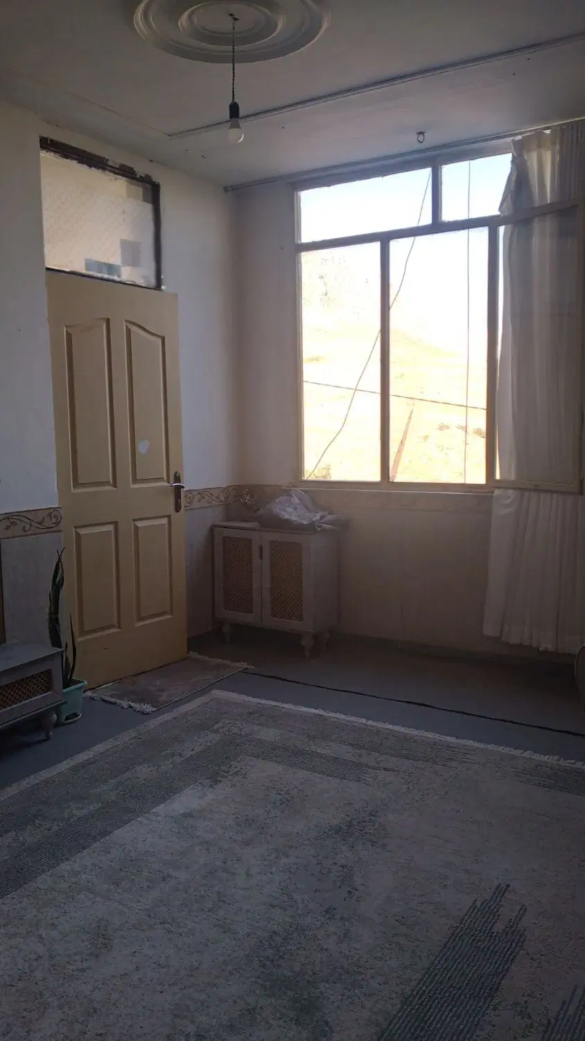 واحد۷۰ متری اجاره ای ظفر