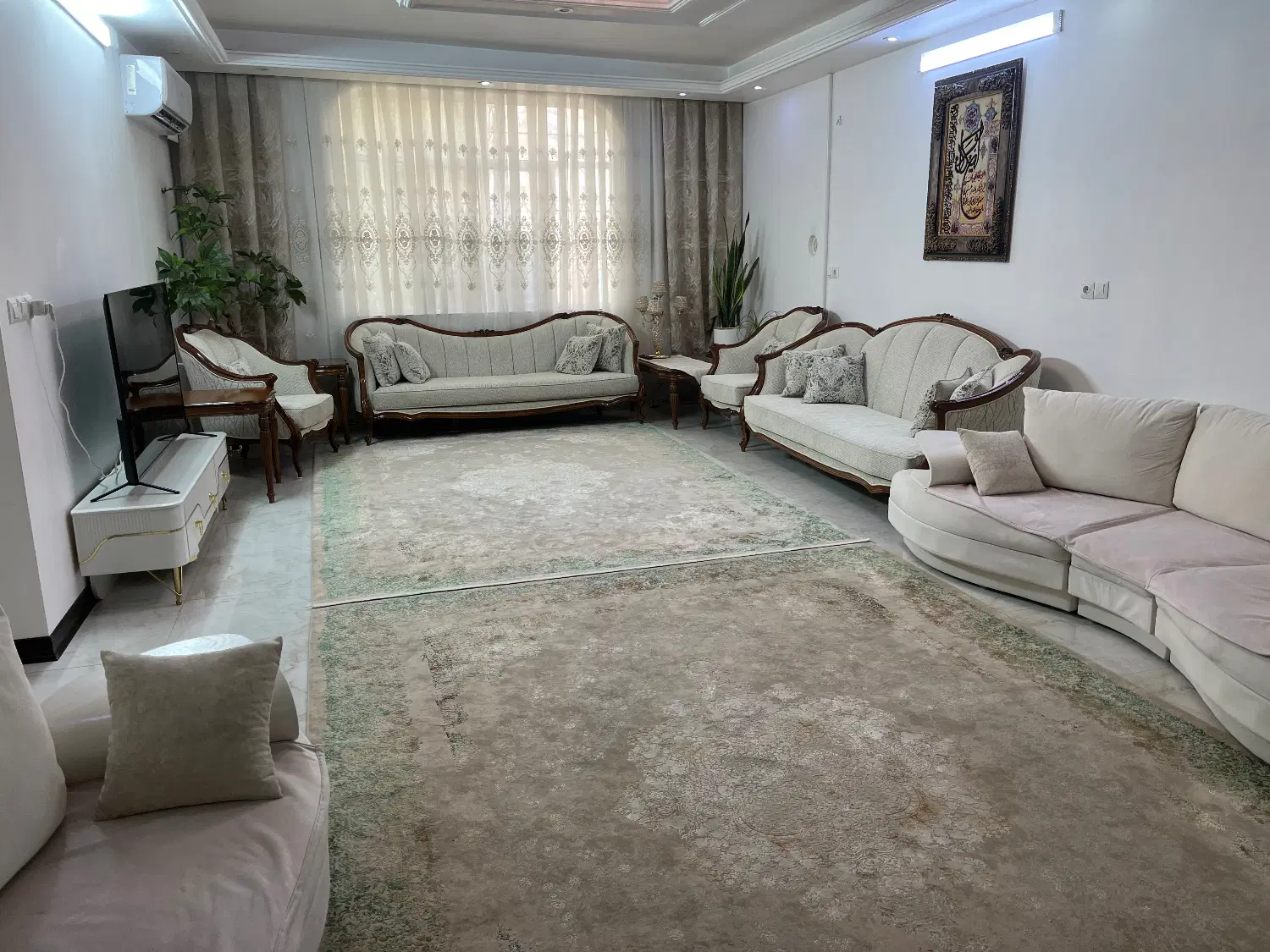 ۱۰۷ متری ، ابتدای طالقانی شش