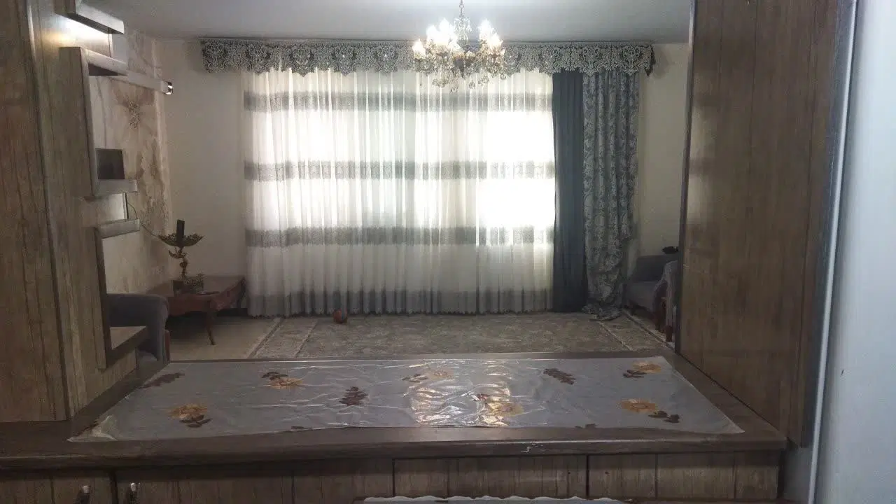 فروش یک واحد آپارتمان