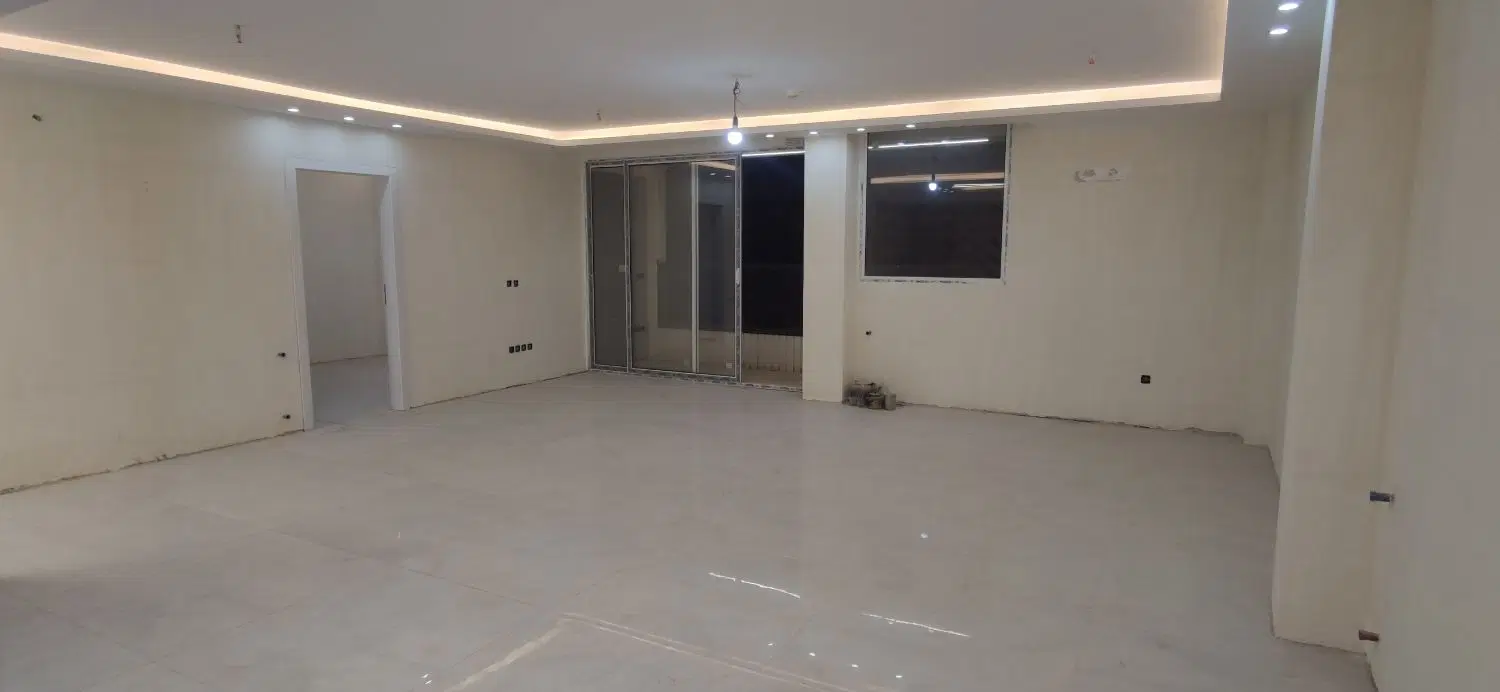 آپارتمان تک واحدی 145 متری