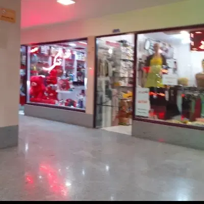 مغازه ۳۳متری بهارستان