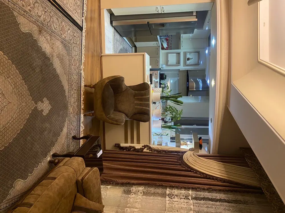 اپارتمان ابرسان گلکار کوی روشن هشت متری اول