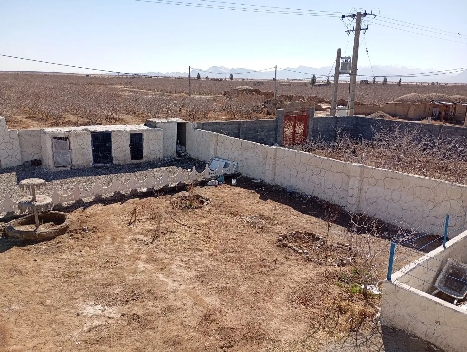 فروش خانه باغچه حجت آباد