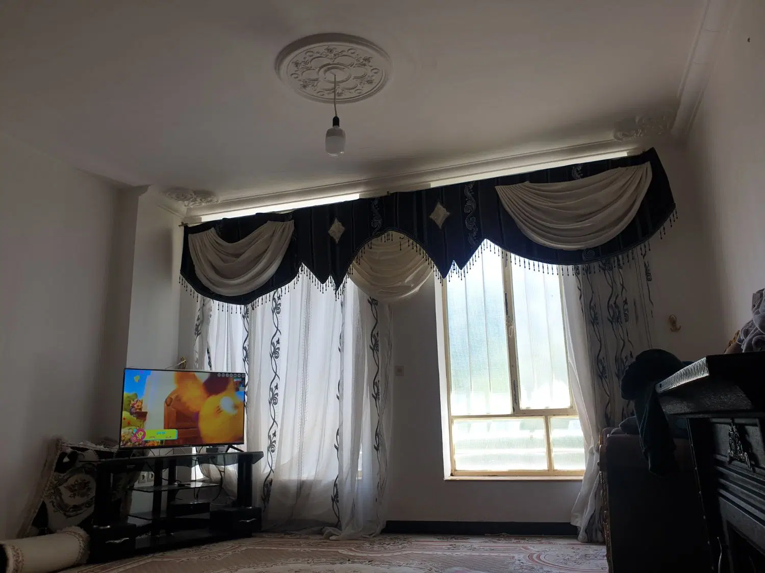 واحد اداری و مسکونی