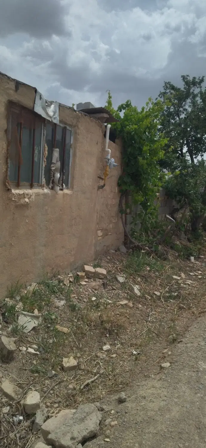 2000متر زمین گلخانه ای با پروانه حاجی آباد