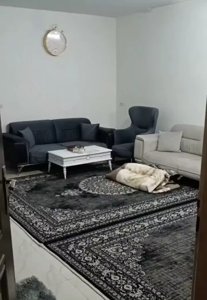 اجاره واحد ۷۰ متری