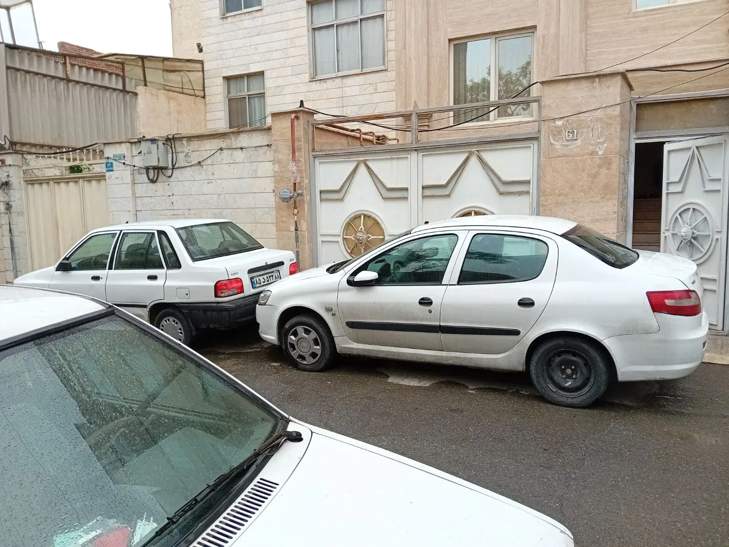 فروش ۲ واحد مسکونی همراه با پارکینگ تک واحدی