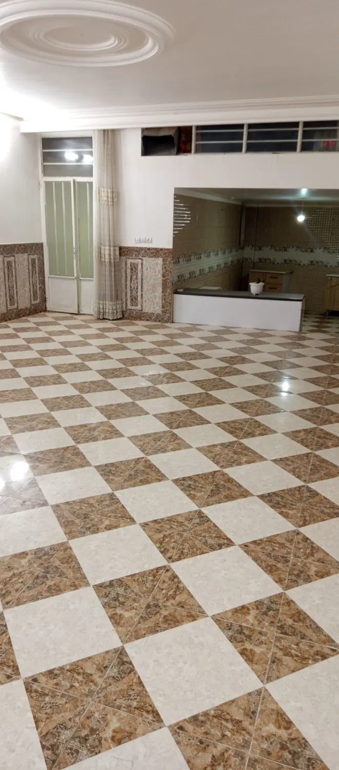 زیرزمین اجاره ای شیک و نوساز