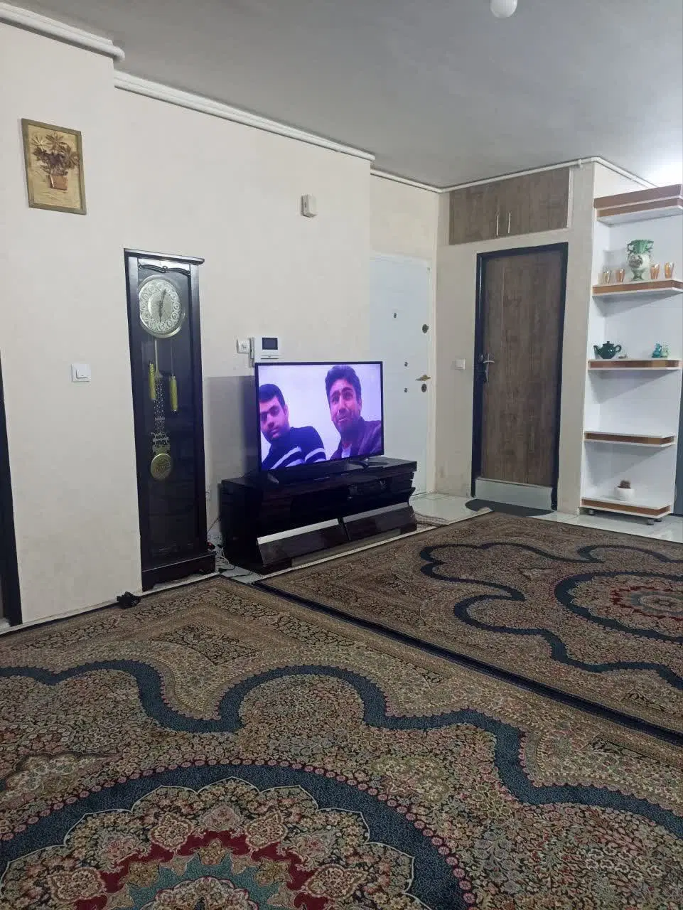 خونه دو خواب ۷۰ متری