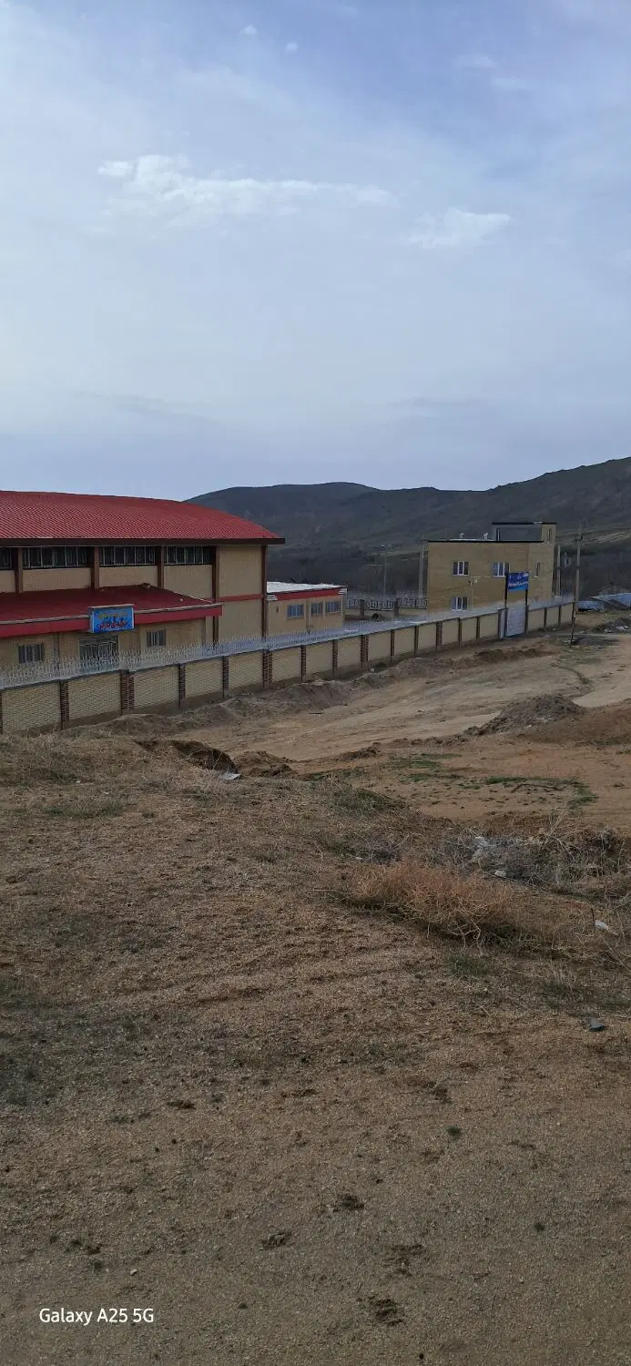 ۱۰۰ مترزمین مسکونی