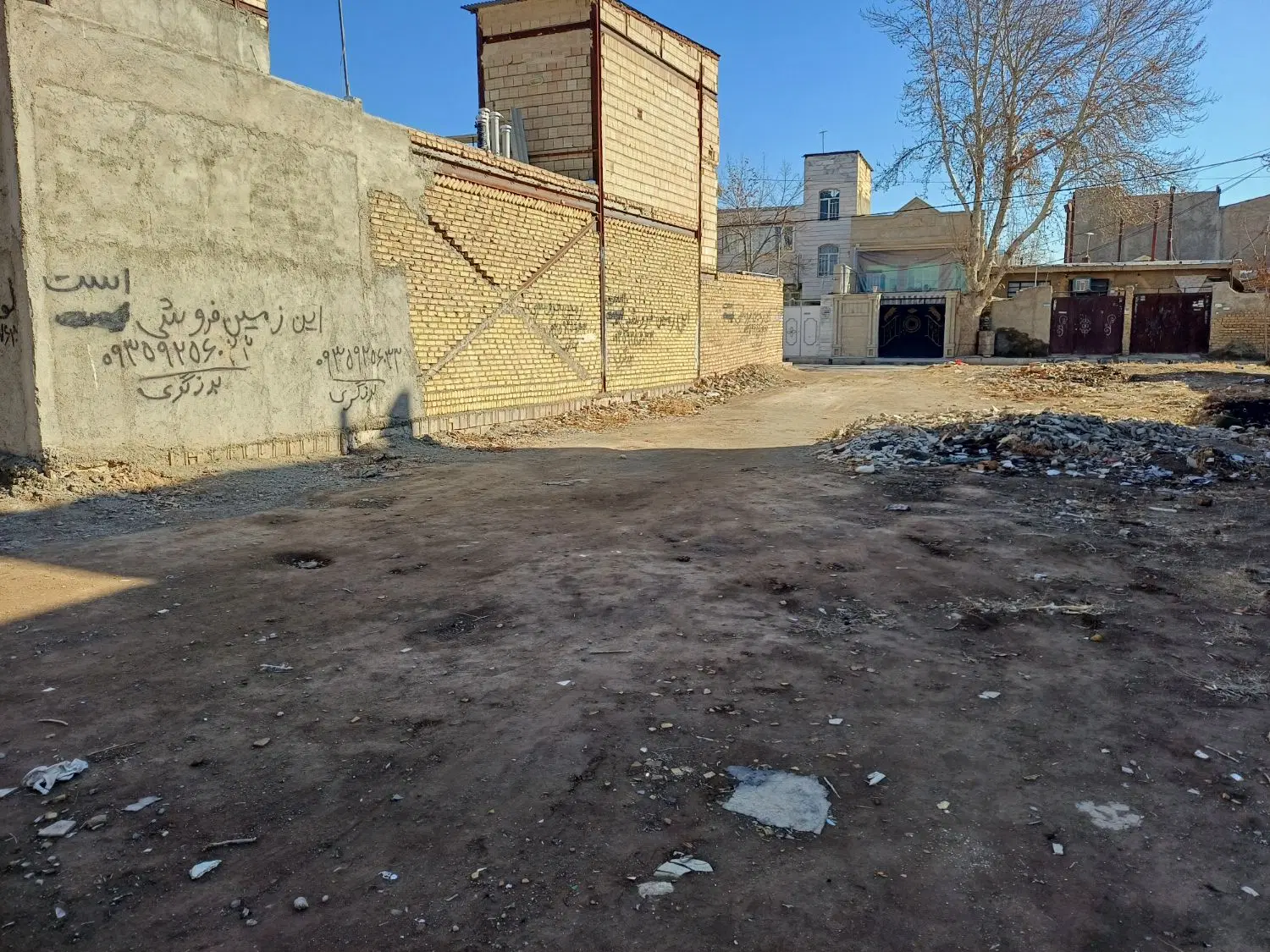 زمین دربهارستان۳۶