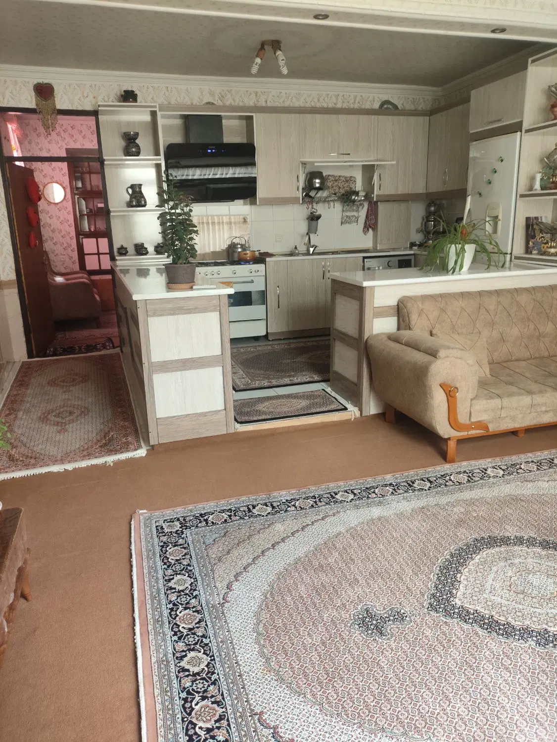 خونه مسکونی در نشاط