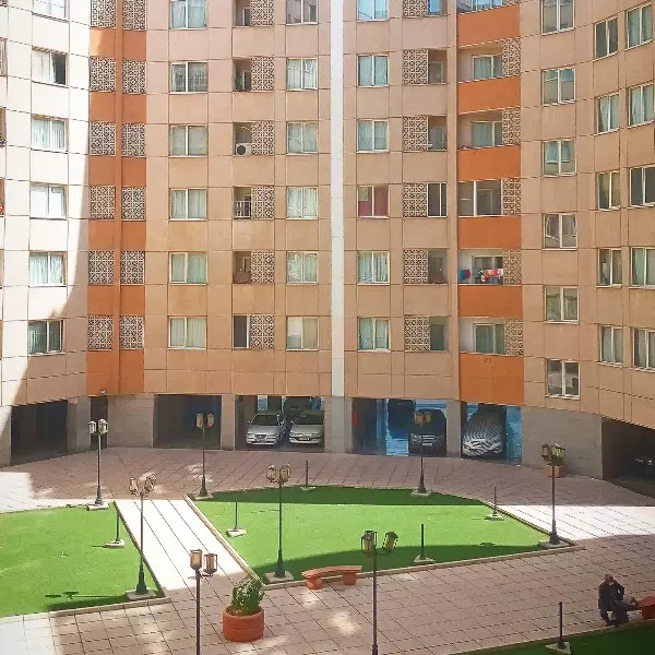 **نقدی برای شما ملک در فاز یک و دو**